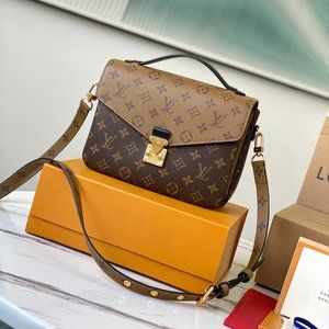 LV Pochette Métis totes bags+